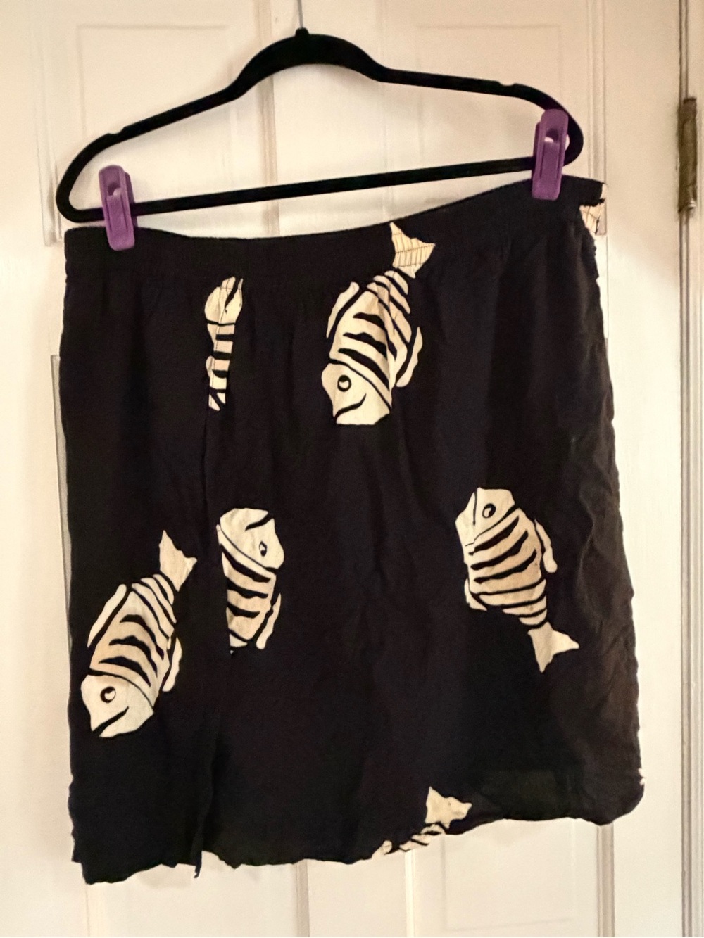 Women’s whimsical fish skirt/sz L